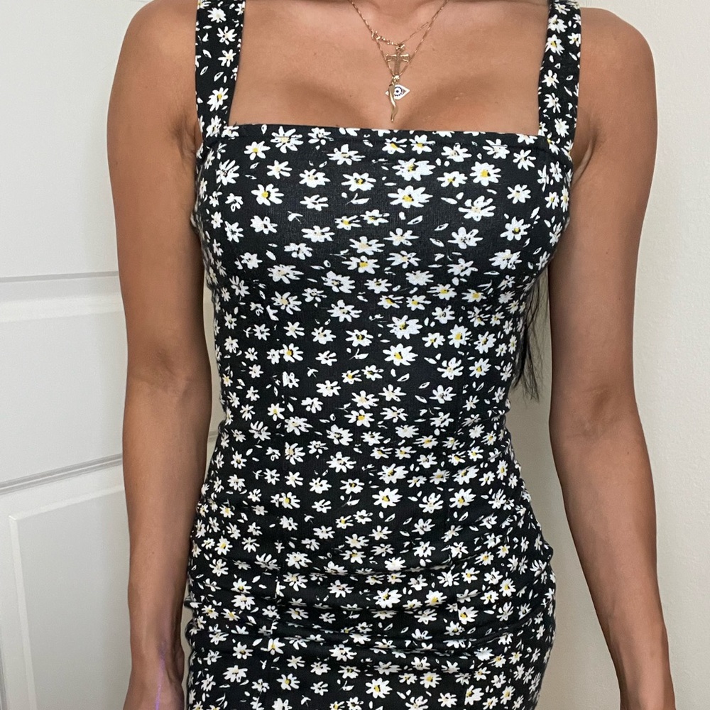 Mini Daisy Dress